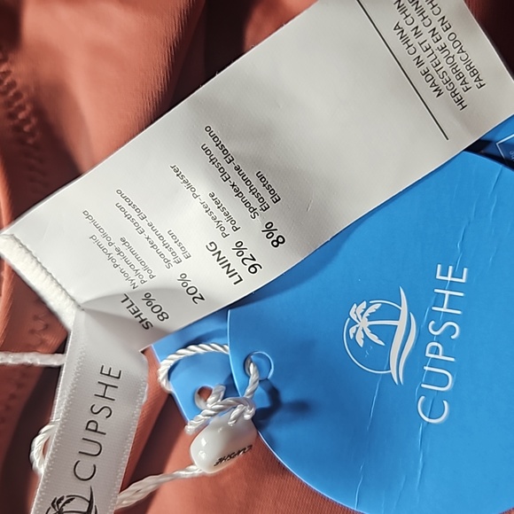 CUPSHE Cutout Crisscross One Piece Swimsuit Twist Front Women - Picture 5 of 6